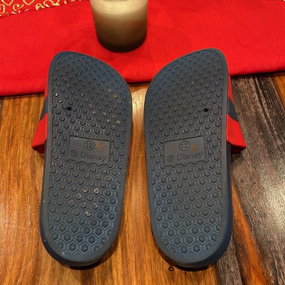 Disney Mickey Slippers. Mint Condition - Picture 5 of 7